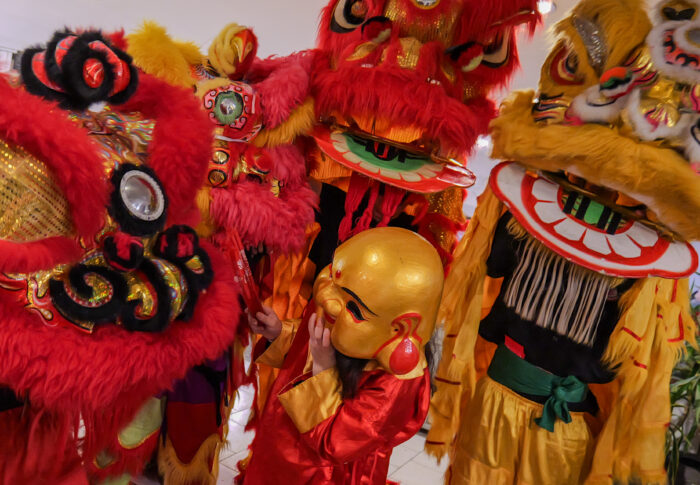 La Danse de la Licorne : Une Tradition Sino-Vietnamienne Ancestrale au Cœur des Festivités du Nouvel An